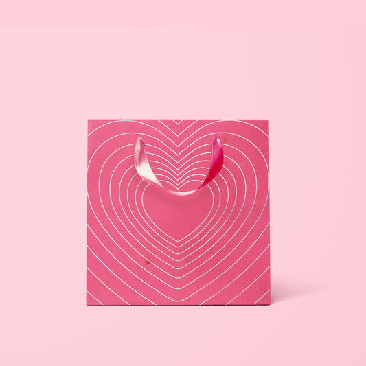 Radiating Hearts Gift Bag | Magenta