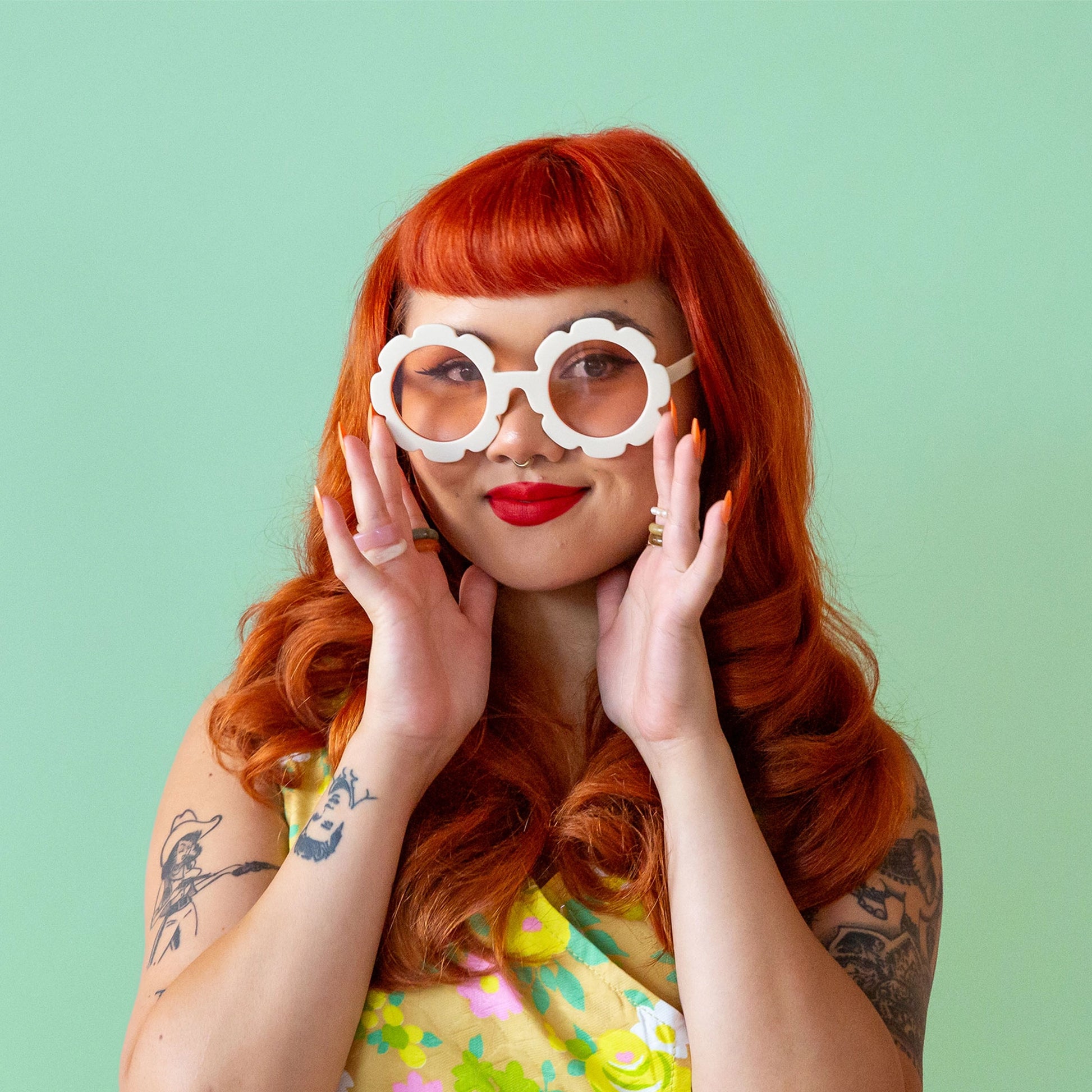 Adult Flower Sunglasses Ivory – Sunshine Studios